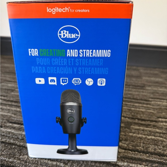 Logitech Yeti Nano USB Microphone - Black - Picture 5 of 6